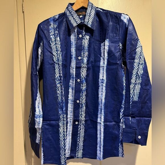 Declaj Clothing original design, hand sewn adire navy tie dye button shirt. - Picture 2 of 6
